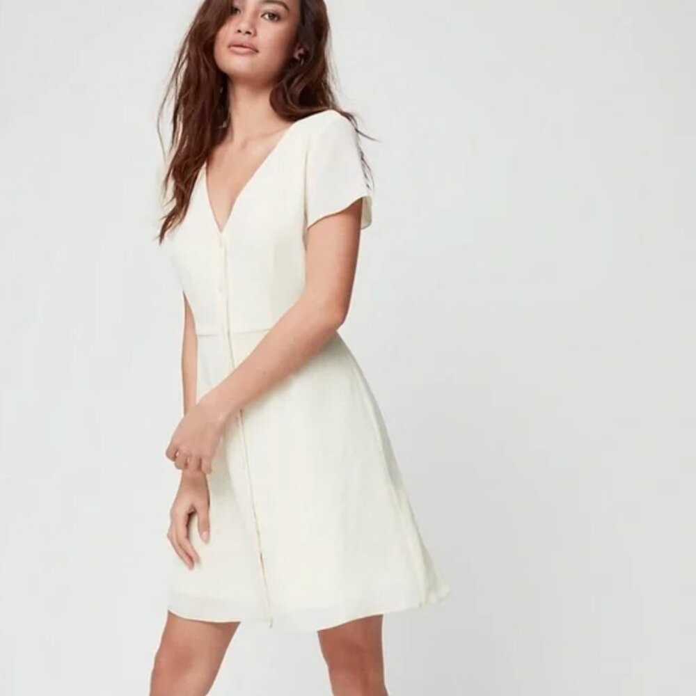Aritzia Wilfred Nazaire BabyDoll Dress